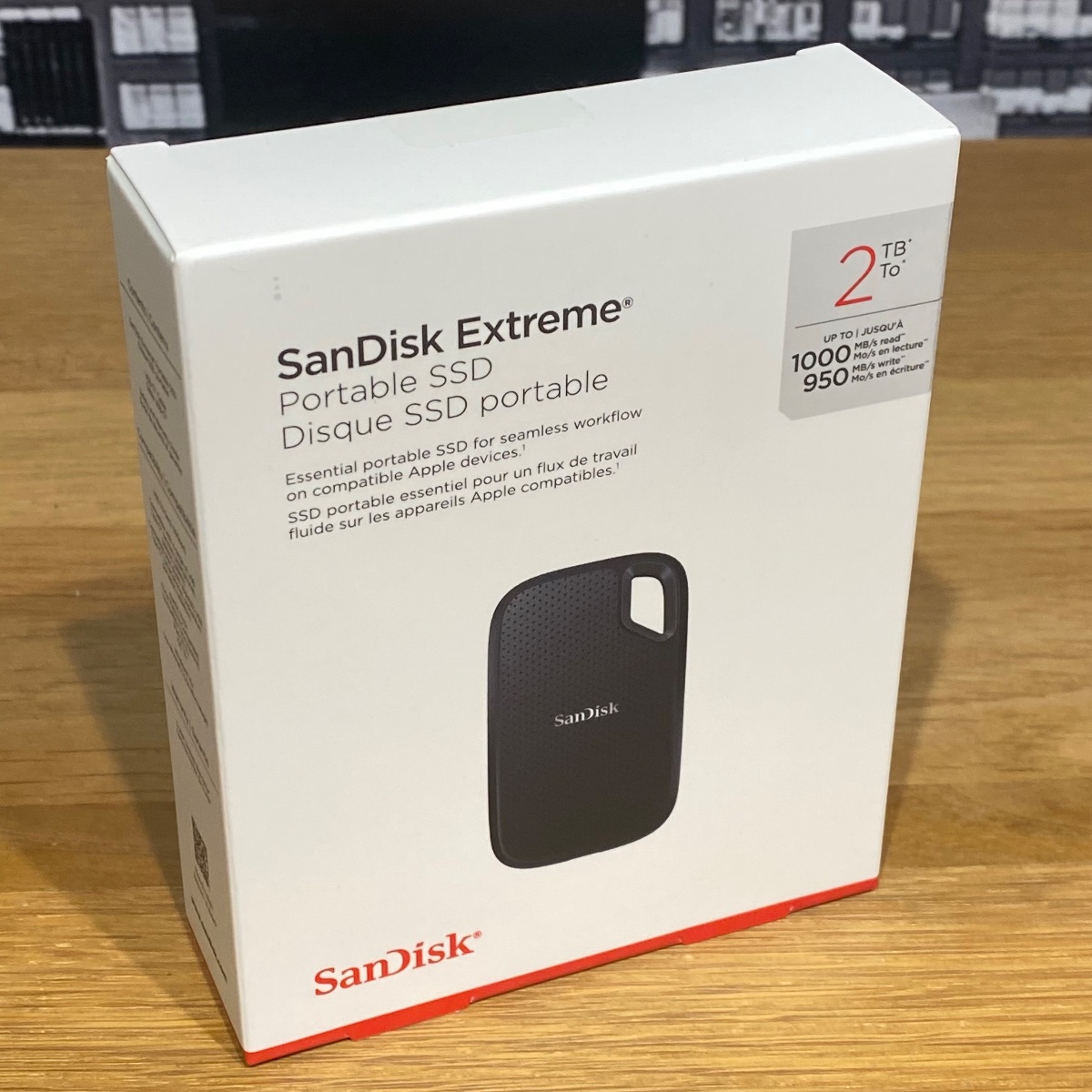 PC周辺機器 【SanDisk 2TB Extreme ポータブルSSD】