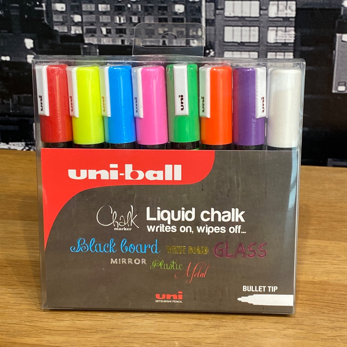Uni-Ball Liquid Chalk Markers Bullet Tip Assorted Coulors PWE-5M (Set of 8) PWE5M 5012788046670 (Brand New)