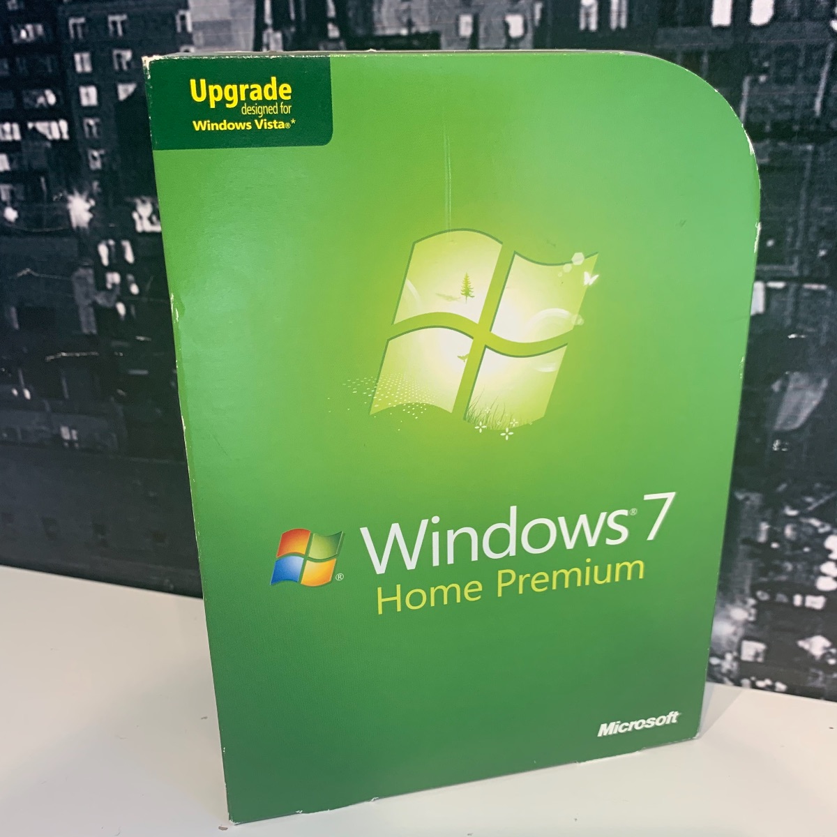Windows 7 Home Premium Upgrade DVD 64-Bit Product License Key Original Boxed GFC-00026 882224883511 (Previously Used)